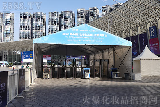 成都美業博覽會即將開幕,搶先看部分企業布展情況 成都美業博覽會即將開幕,搶先看部分企業布展情況