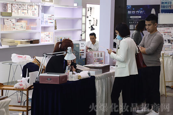成都美業博覽會即將開幕,搶先看部分企業布展情況 成都美業博覽會即將開幕,搶先看部分企業布展情況