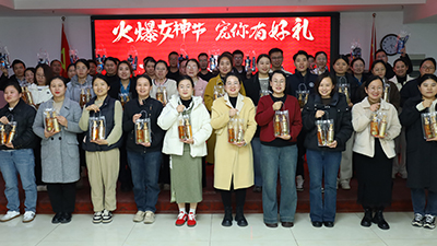 �¾��𱬾W����18����