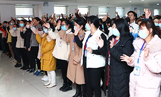 �¾��𱬾W����18����