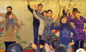 �¾��𱬾W����18����