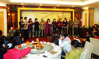 �¾��𱬾W����18����