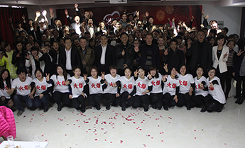 �¾��𱬾W����18����