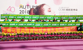 �¾��𱬾W����18����