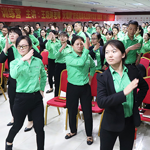 謙謙有禮,婉婉有儀!火爆學禮儀!